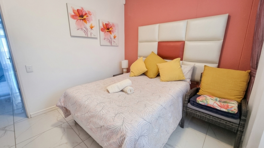 2 Bedroom Property for Sale in Big Bay Western Cape